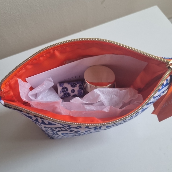 Estee lauder limited edition Lipstick bundle skincare pouch Cosmetics bag travel - Picture 14 of 16